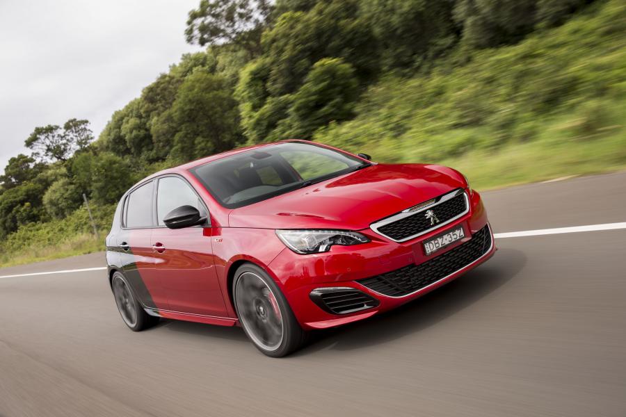  Peugeot 308 GTi 2016 года  (AU) (фото 22 из 30)
